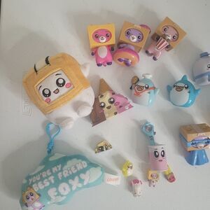 Lanky Box mixed toy lot plush soft shopkins mini small decor collect play gift